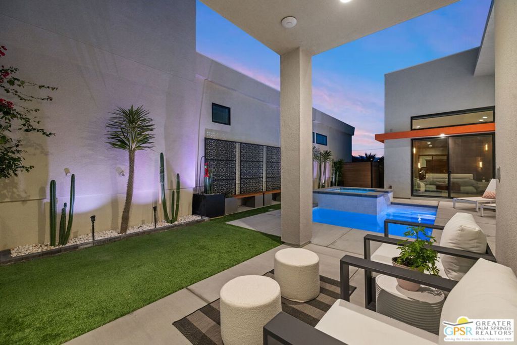 Image 57 of property listing at 190 Obsidian Loop, Palm Springs, CA 92264