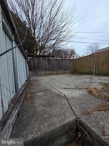 521 BIRCH ST, Reading, PA 19604