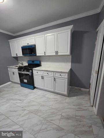 521 BIRCH ST, Reading, PA 19604