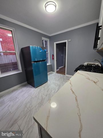 521 BIRCH ST, Reading, PA 19604