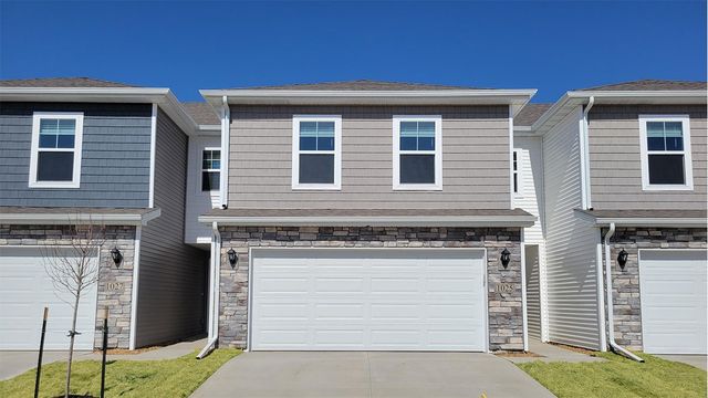 1045 Daisy Lane, Waukee, IA 50263