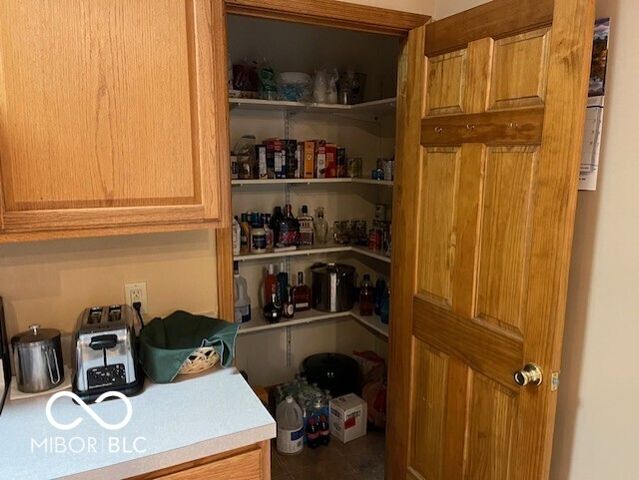 1010 Louise Court, Seymour, IN 47274