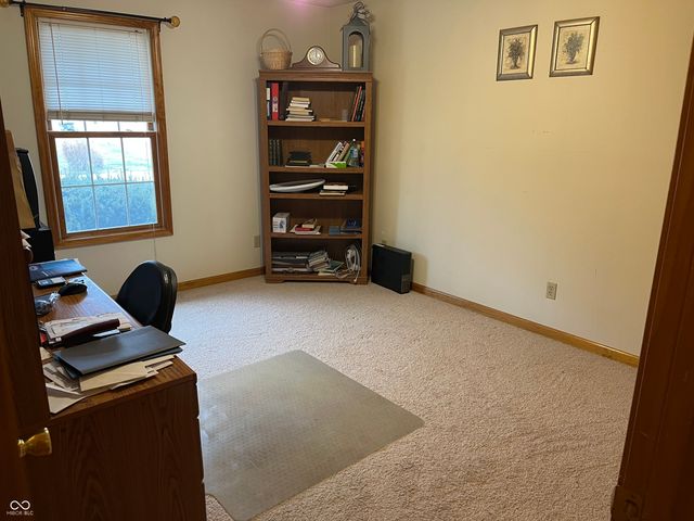 1010 Louise Court, Seymour, IN 47274