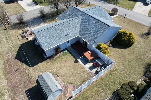 1010 Louise Court, Seymour, IN 47274
