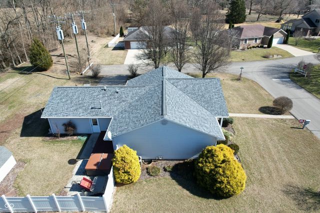 1010 Louise Court, Seymour, IN 47274
