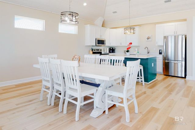 102 Tecumseh Court, Dauphin Island, AL 36528