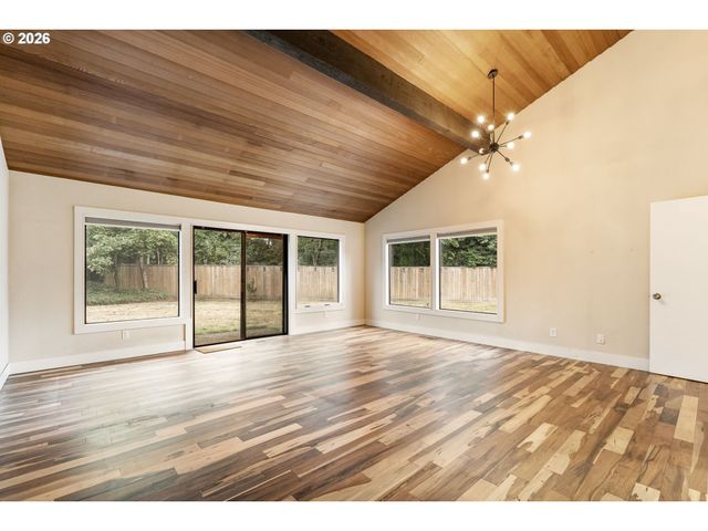 3601 E 11TH St, Vancouver, WA 98661