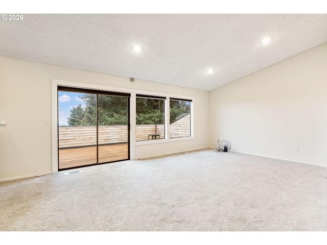 3601 E 11TH St, Vancouver, WA 98661