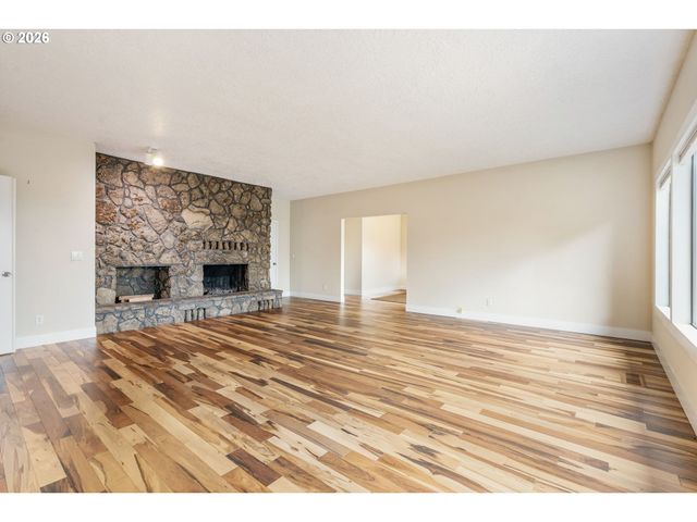 3601 E 11TH St, Vancouver, WA 98661