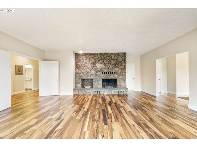 3601 E 11TH St, Vancouver, WA 98661