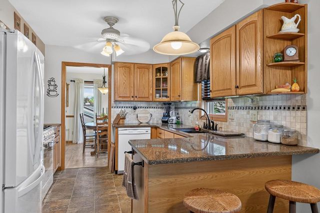 10904 Smokey Mountain Trail, Blue Mounds, WI 53517