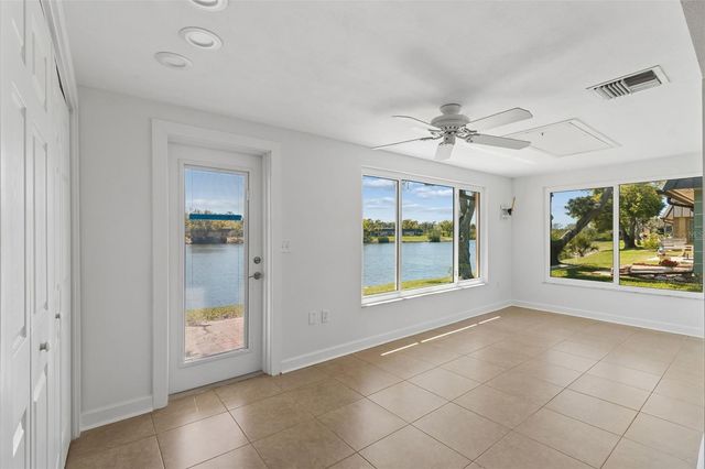 4204 STRATFORD DRIVE 4204, New Port Richey, FL 34652