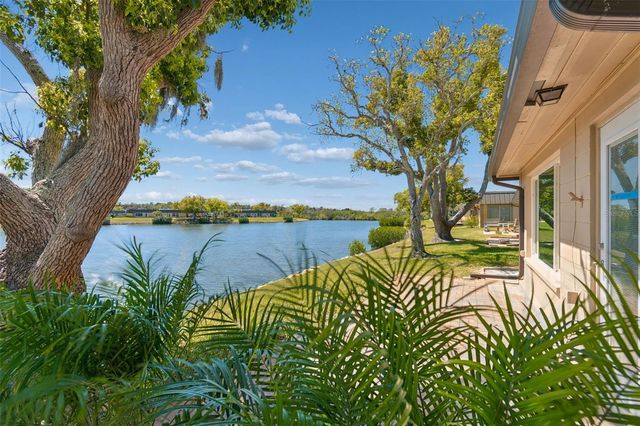 4204 STRATFORD DRIVE 4204, New Port Richey, FL 34652