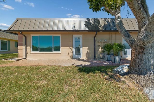 4204 STRATFORD DRIVE 4204, New Port Richey, FL 34652