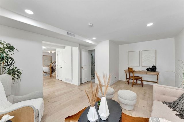 22706 Wood Lake Lane, Lake Forest, CA 92630