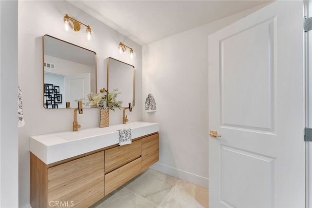 22706 Wood Lake Lane, Lake Forest, CA 92630