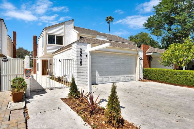 22706 Wood Lake Lane, Lake Forest, CA 92630