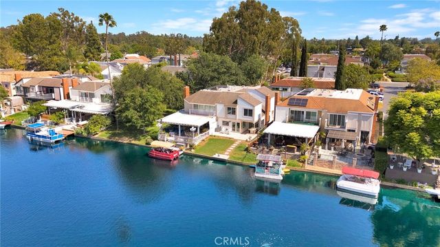 22706 Wood Lake Lane, Lake Forest, CA 92630