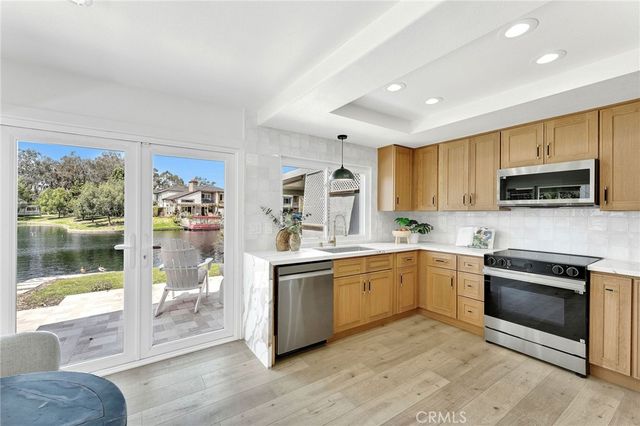 22706 Wood Lake Lane, Lake Forest, CA 92630