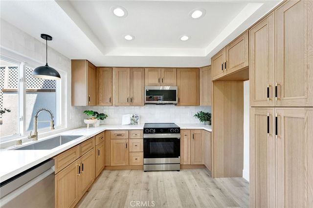 22706 Wood Lake Lane, Lake Forest, CA 92630