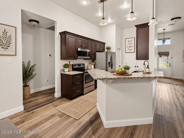 13347 Hilliard Street, D'iberville, MS 39540
