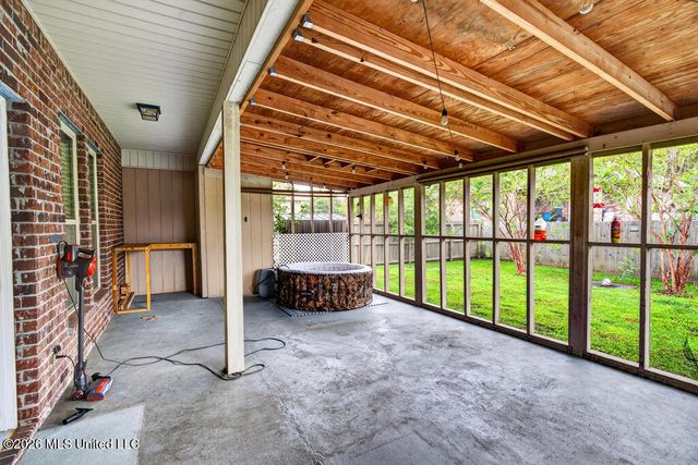 13347 Hilliard Street, D'iberville, MS 39540