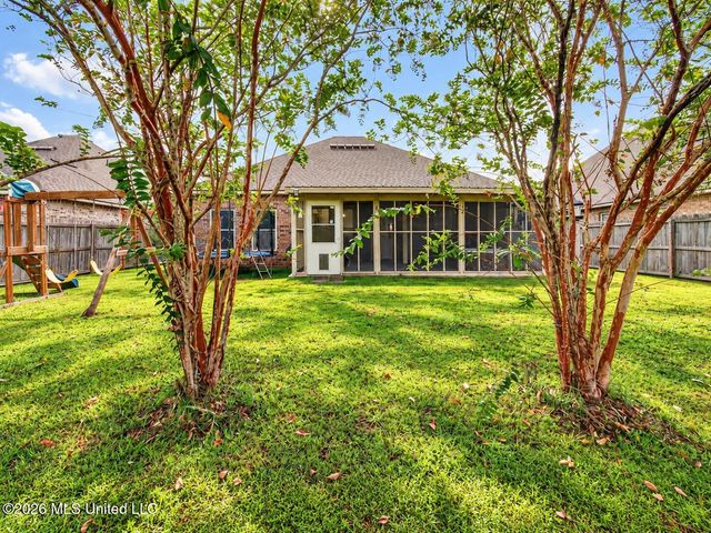 13347 Hilliard Street, D'iberville, MS 39540