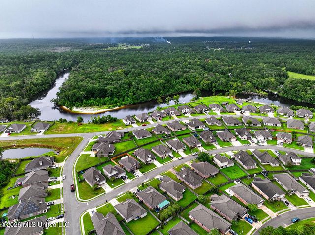 13347 Hilliard Street, D'iberville, MS 39540