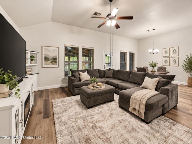 13347 Hilliard Street, D'iberville, MS 39540