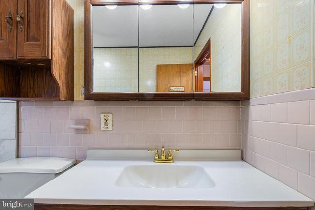 2106 DON AVE, Westminster, MD 21157