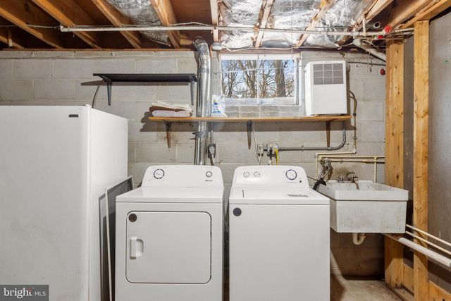 2106 DON AVE, Westminster, MD 21157