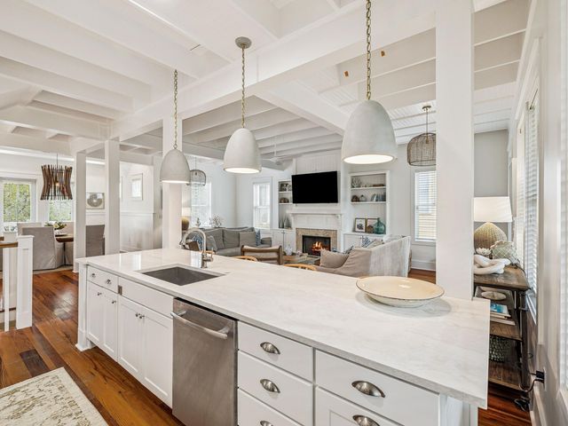 90 Silver Laurel Way, Santa Rosa Beach, FL 32459