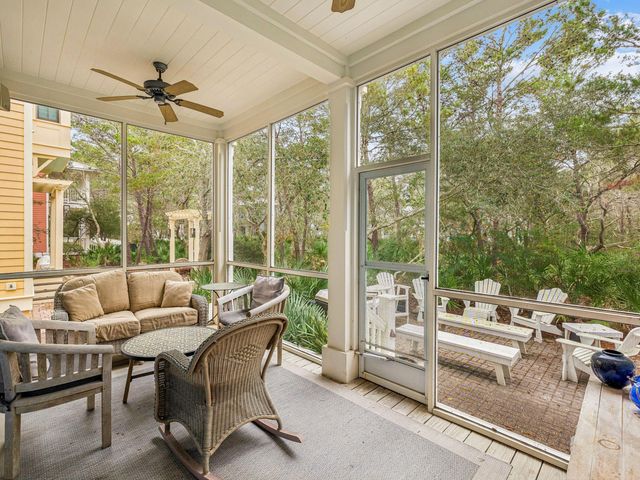 90 Silver Laurel Way, Santa Rosa Beach, FL 32459