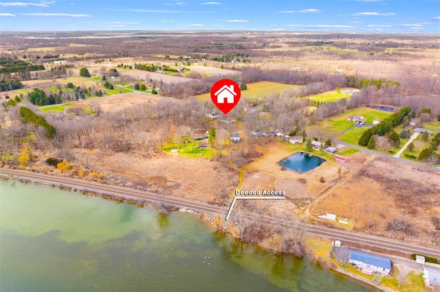 6818 E T Avenue, Vicksburg, MI 49097