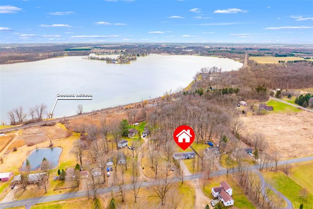 6818 E T Avenue, Vicksburg, MI 49097