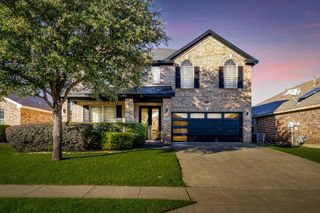500 FLOWERING PLUM Lane 1, Fort Worth, TX 76140