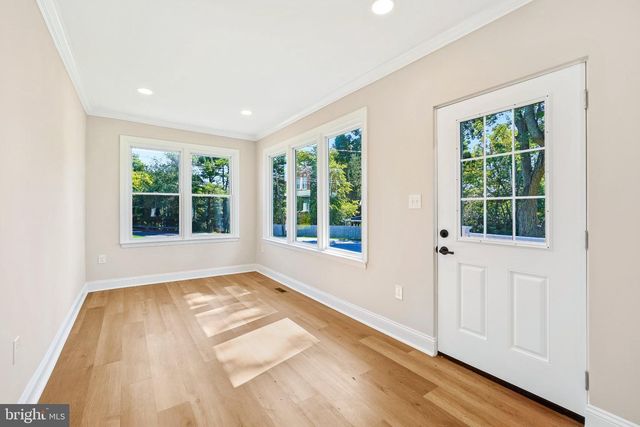 692 RIDGE, Mount Airy, MD 21771