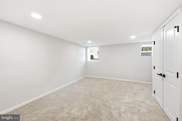 692 RIDGE, Mount Airy, MD 21771