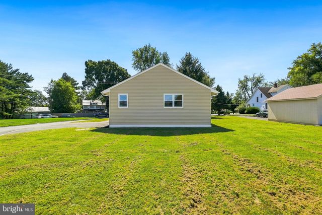 692 RIDGE, Mount Airy, MD 21771
