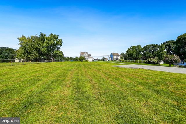692 RIDGE, Mount Airy, MD 21771