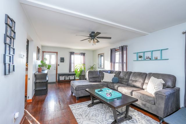 284 N Clinton Avenue, Bradley, IL 60915