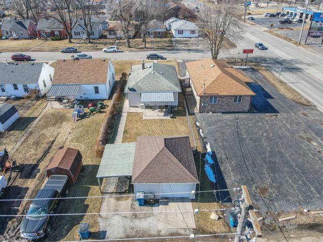 284 N Clinton Avenue, Bradley, IL 60915