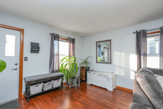 284 N Clinton Avenue, Bradley, IL 60915