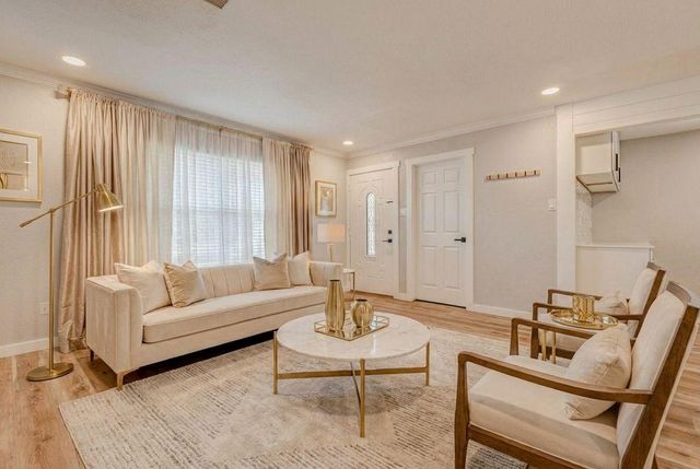 603 Springwood Drive, Conroe, TX 77385