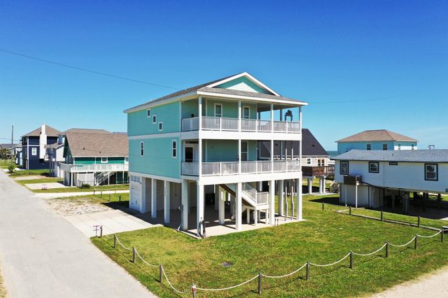 21325 Gulf Drive, Galveston, TX 77554