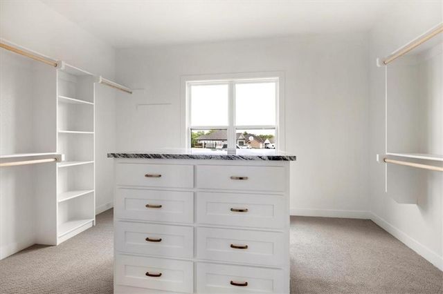 502 Blackhawke Drive, Smithville, MO 64089