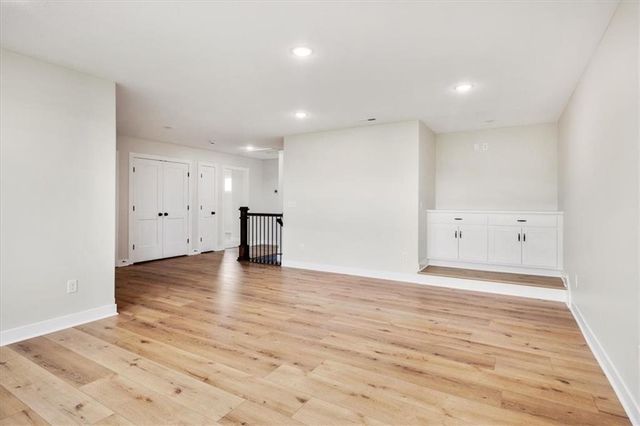 502 Blackhawke Drive, Smithville, MO 64089