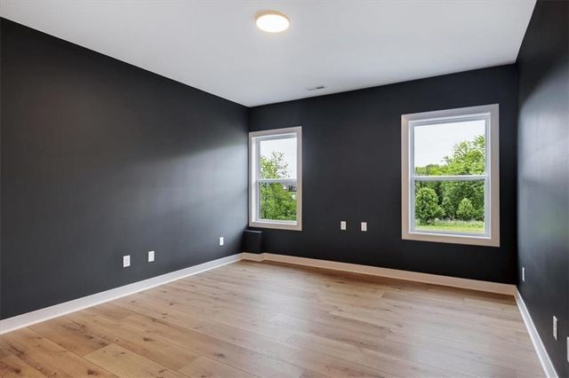 502 Blackhawke Drive, Smithville, MO 64089