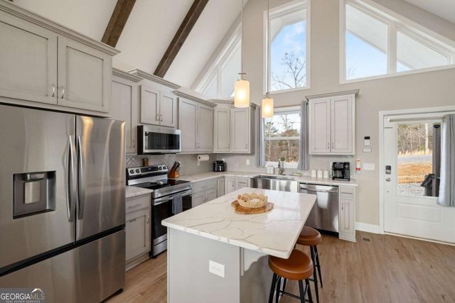 497 S Jakes Landing Way 48, Ellijay, GA 30540