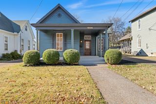 1006 S High St, Columbia, TN 38401
